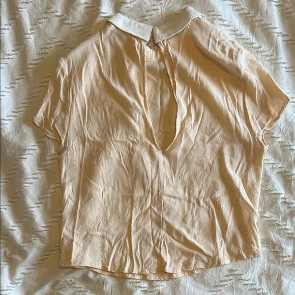 Women's Cream Collared Top - Picture 3 of 4